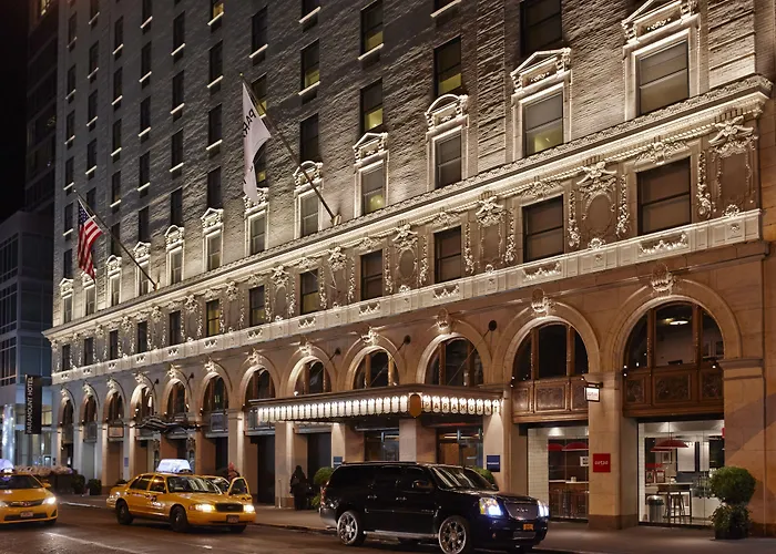 Paramount Times Square - A Generator Hotel