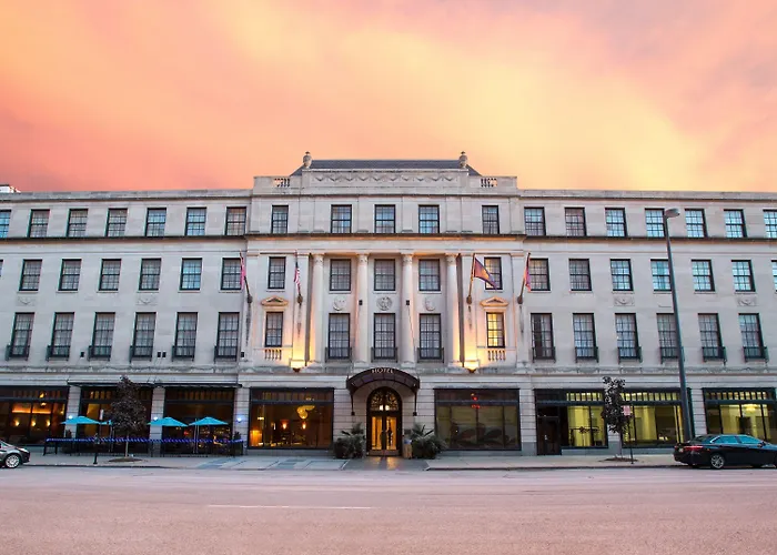 Magnolia Hotel Omaha