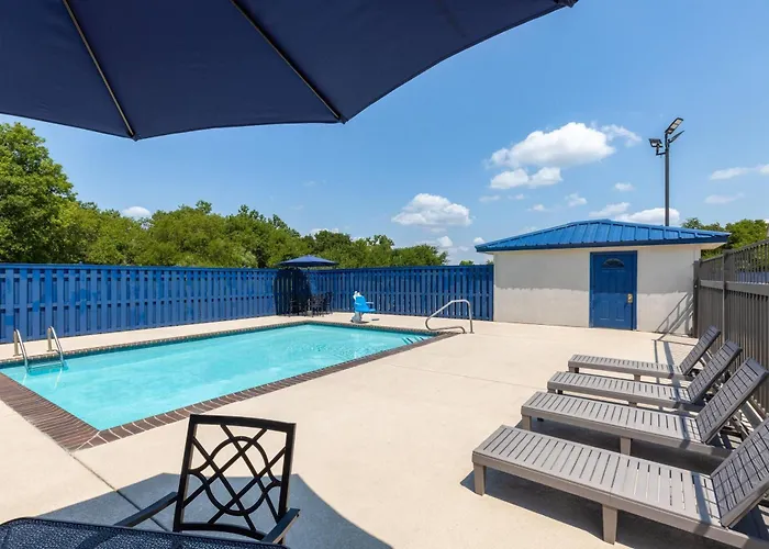 Days Inn By Wyndham Temple