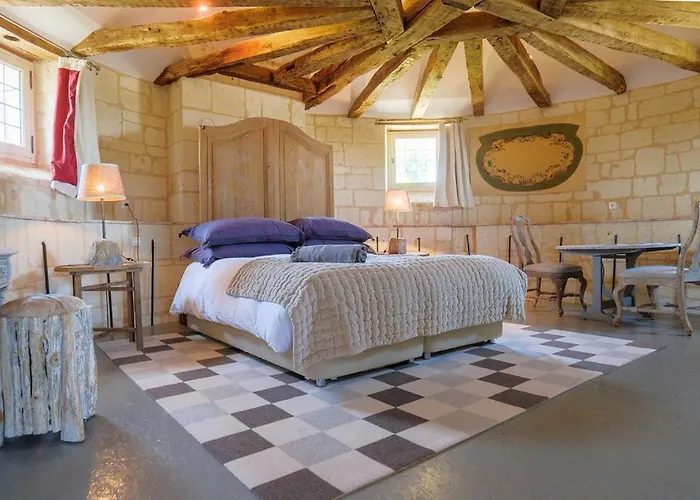 Le Château de Candes, les chambres, la Tour, les Suites