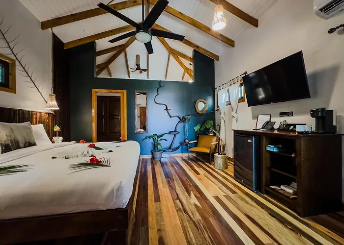 Mariposa Belize Beach Resort