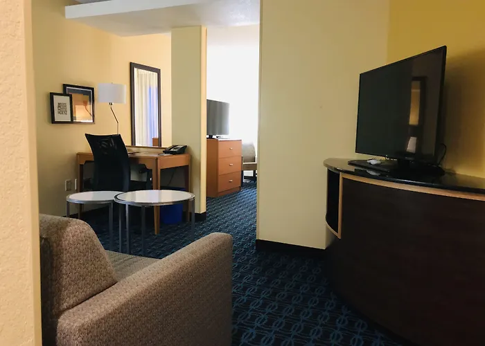 Fairfield Inn & Suites By Marriott Denver Tech Center/ South Highlands Ranch