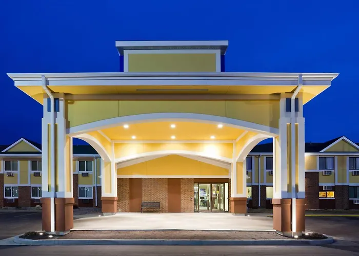 Fargo Inn And Suites