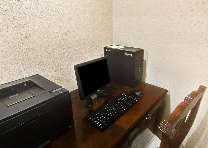 Quality Inn Forest Hill - Fort Worth South