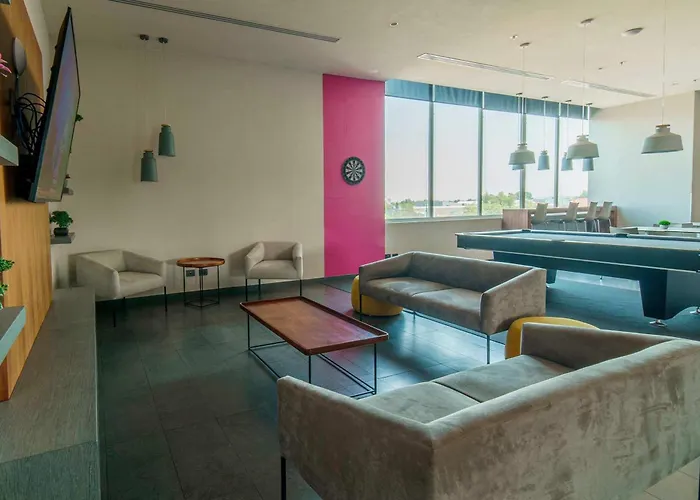 Hotel Mx Mas Cuautitlan Izcalli, Trademark By Wyndham