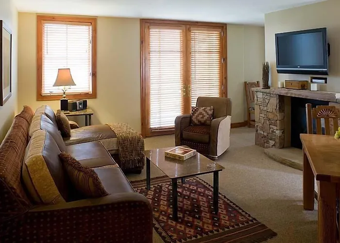 Inn At Lost Creek