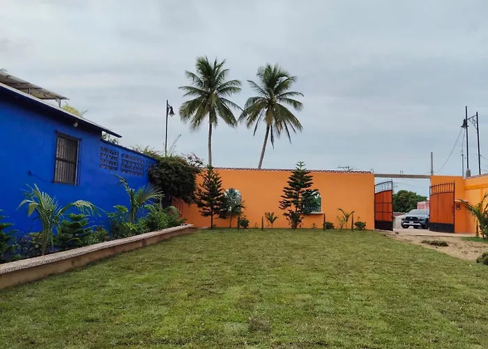 River Blue Hotel