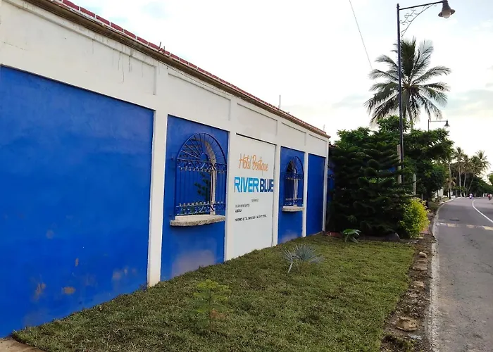 River Blue Hotel