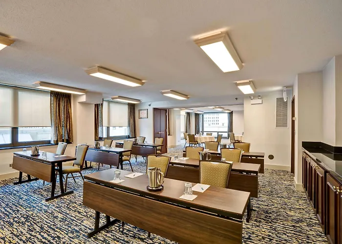 Homewood Suites By Hilton Chicago-Downtown