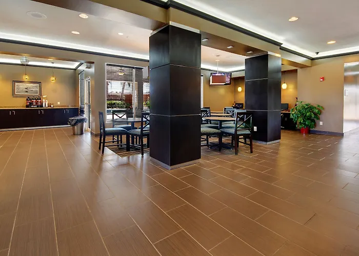 Best Western Plus Seawall Inn & Suites By The Beach Galveston