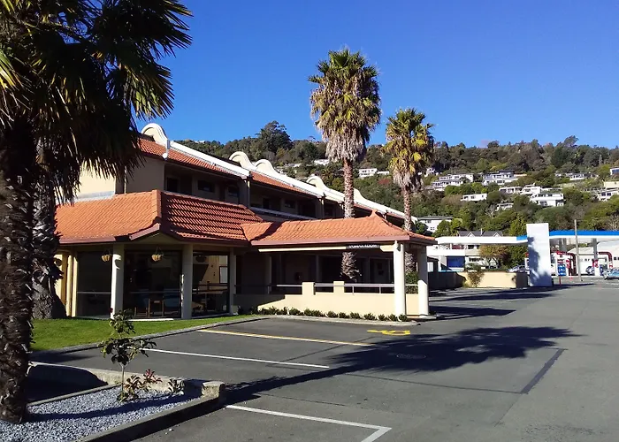 The Beachcomber Hotel Nelson