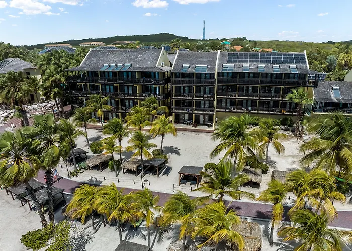 Lionsdive Beach Resort CURACAO