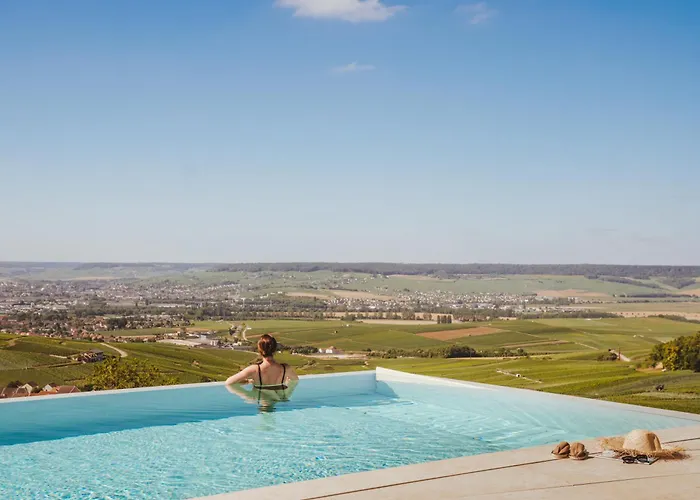 Royal Champagne Hotel & Spa
