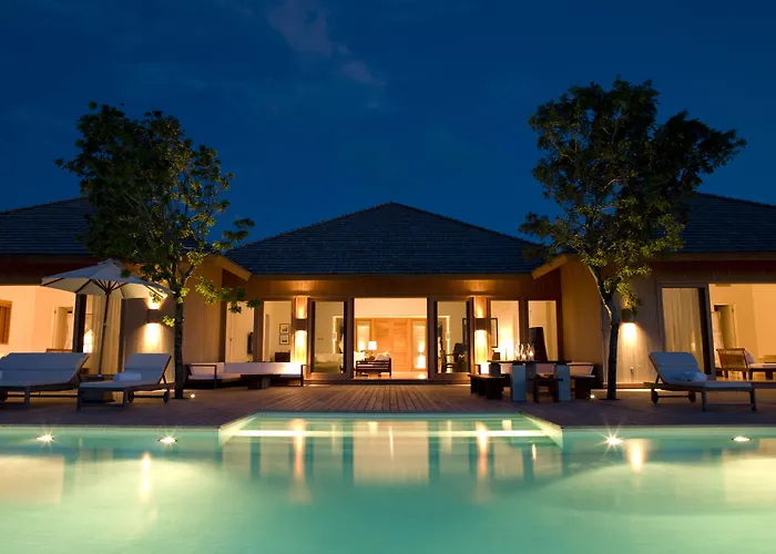 Como Parrot Cay Sandy Point