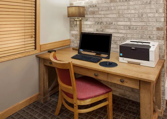 Americinn By Wyndham Iowa Falls