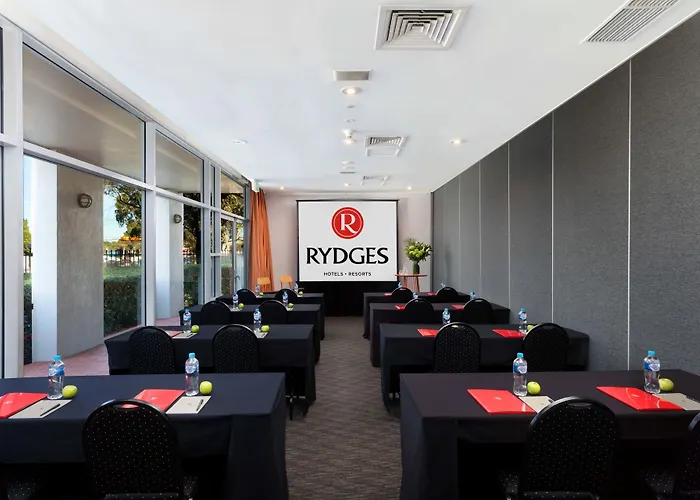 Rydges Bankstown Hotel