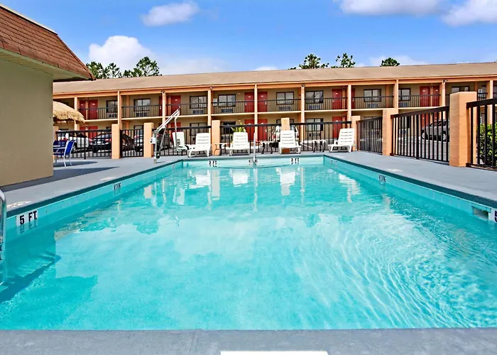 Super 8 By Wyndham Kissimmee/Maingate/Orlando Area