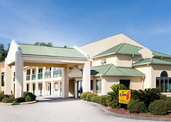 Super 8 By Wyndham Brunswick South I-95