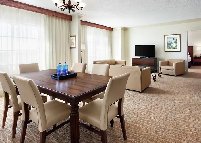Doubletree By Hilton Sunrise - Sawgrass Mills Hotel