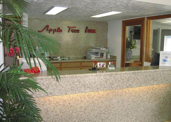 Apple Tree Inn