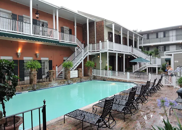 French Quarter Suites