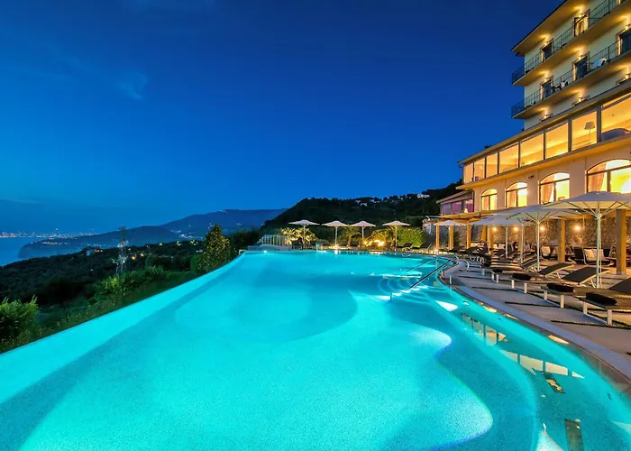 Grand Hotel Due Golfi SantʼAgata sui Due Golfi