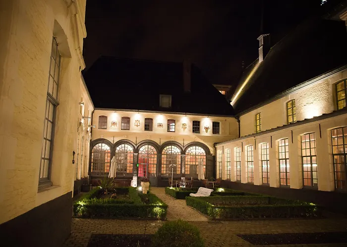 L'Hermitage Gantois, Autograph Collection