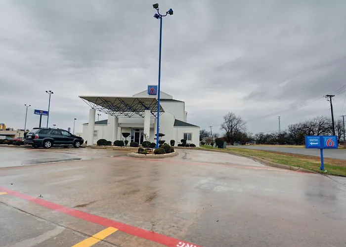 Motel 6-Denison, Tx