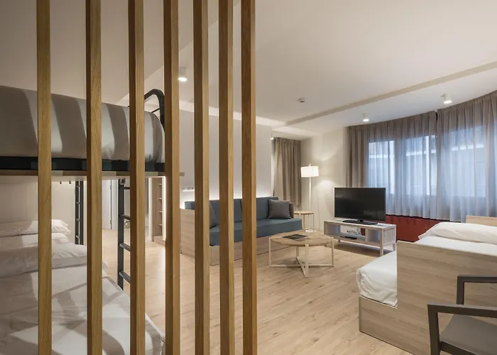 Hotel & Aparthotel Cosmos Les Escaldes