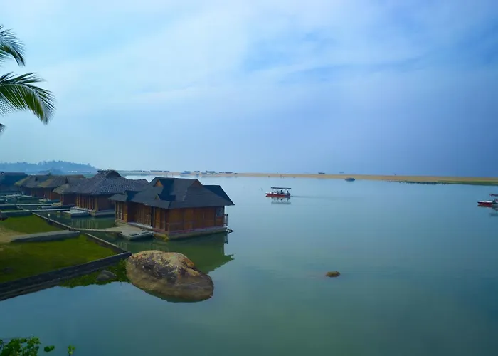 Poovar Island Resort