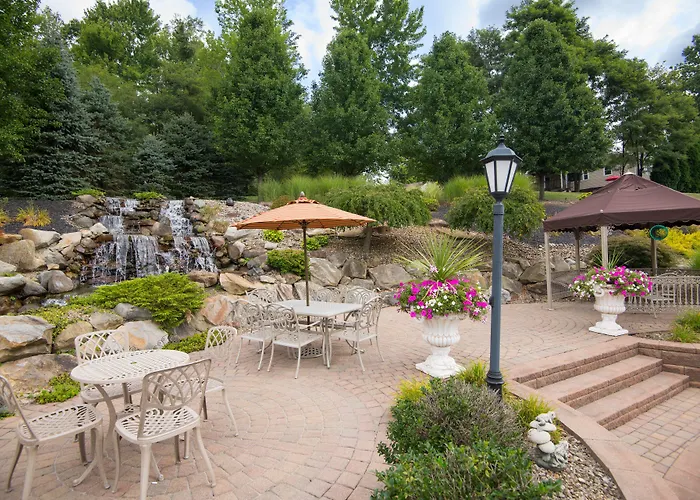 Holiday Inn Express & Suites - Sharon-Hermitage By Ihg West Middlesex