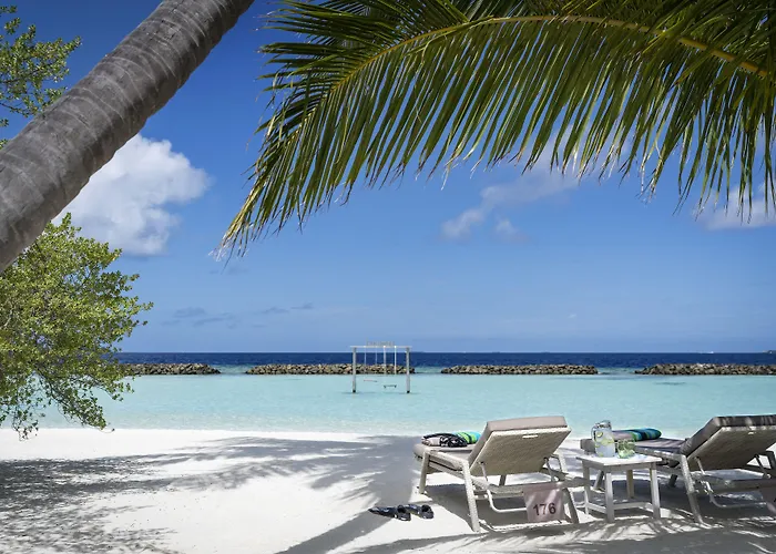 Niva Kurumba Maldives Vihamanaafushi