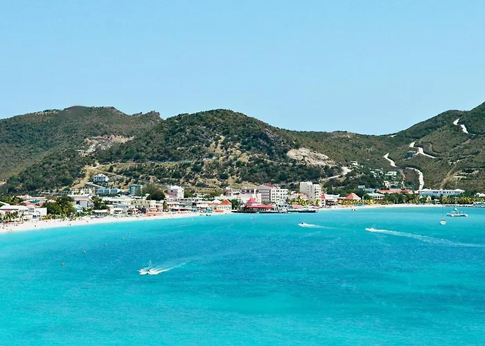 Holland House Beach Hotel