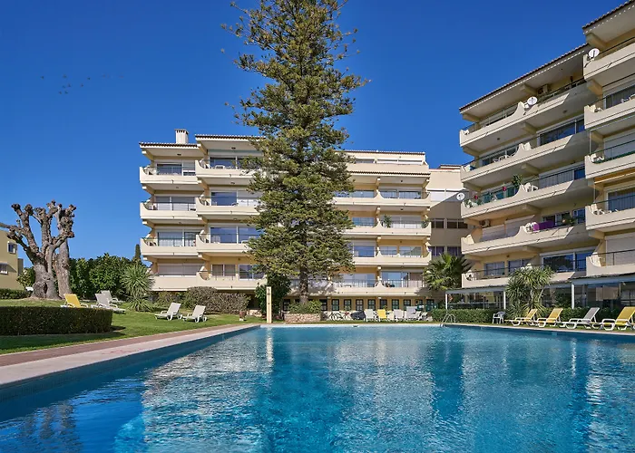 Parque Mourabel, Oásis Village&Pé do Lago Vilamoura