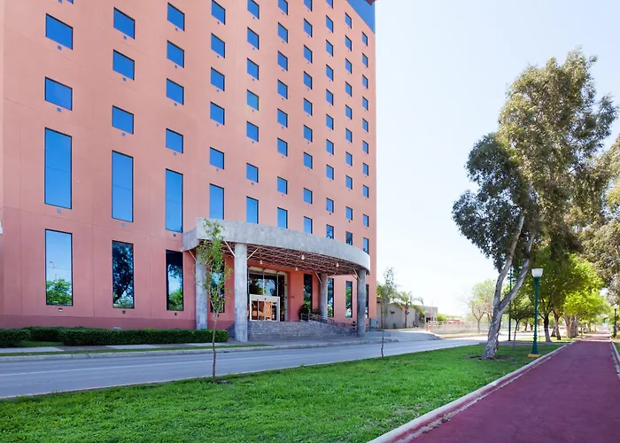 Best Western PLUS Nuevo Laredo Inn&Suites