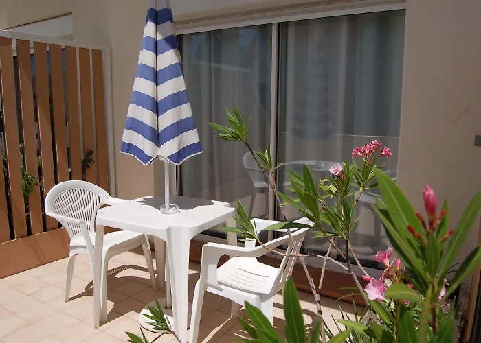 Hôtel Restaurant de la Mer Golfe-Juan