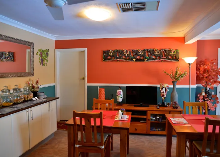 Palms Bed & Breakfast