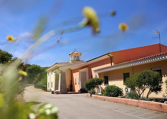 Pausania Inn