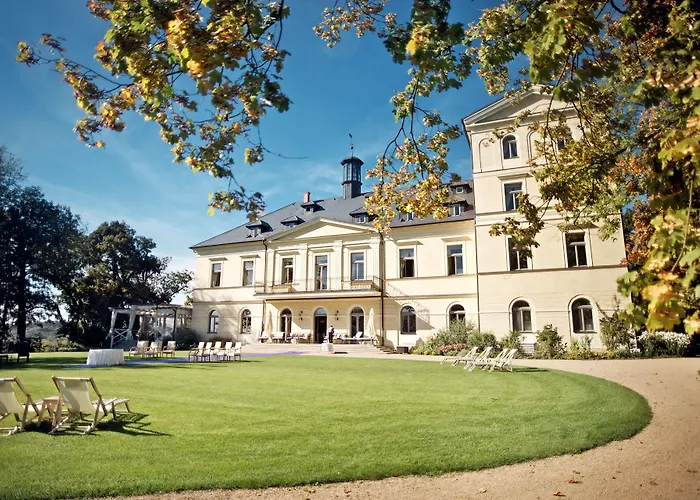 Chateau Mcely