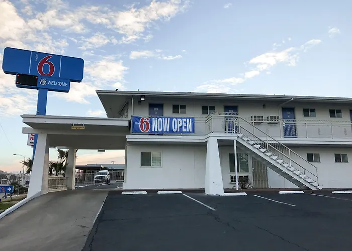 Motel 6-Barstow, Ca - Route 66