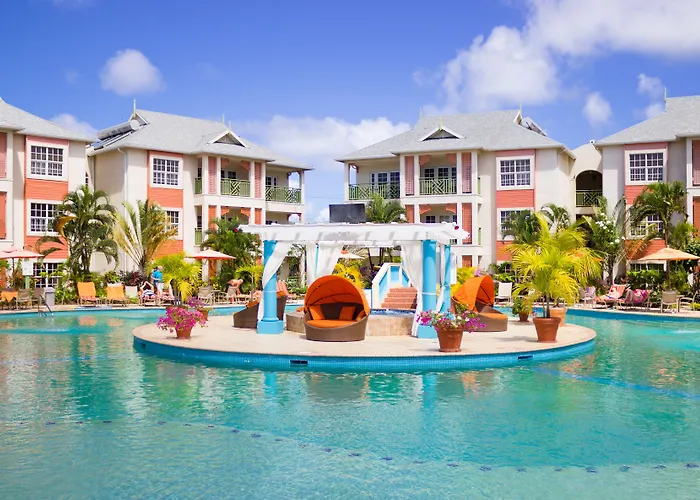 Bay Gardens Beach Resort & Spa