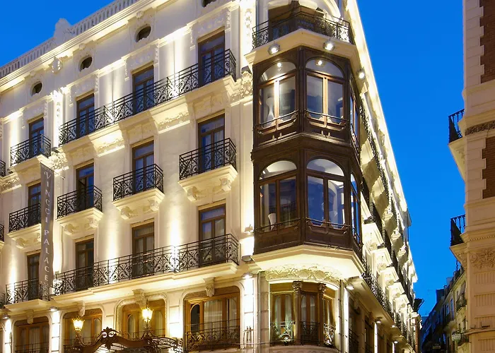 Vincci Palace