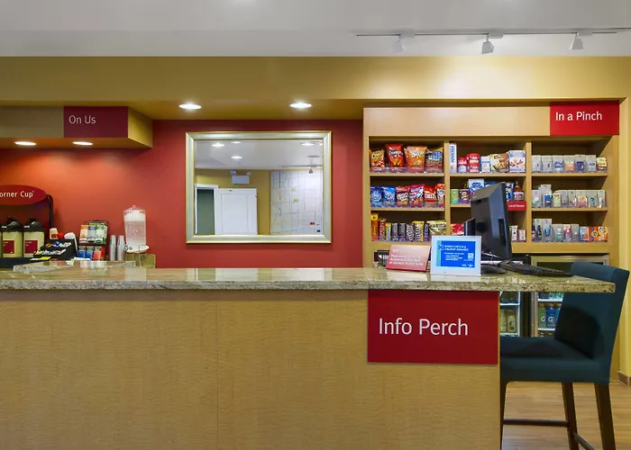 Towneplace Suites By Marriott Kansas City Overland Park