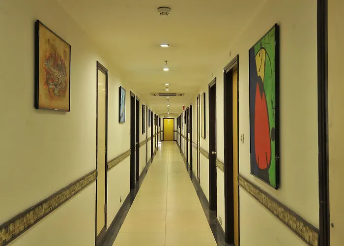 Lemon Tree Hotel, East Delhi Mall, Kaushambi Ghaziabad