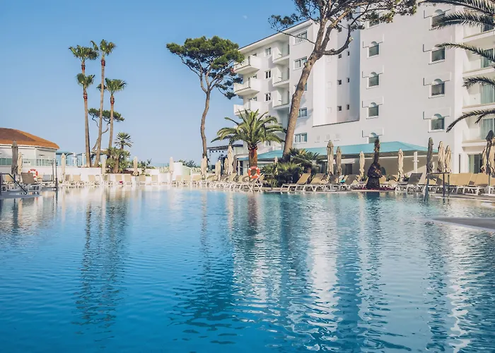 Iberostar Waves Alcudia Park Hotel Playa de Muro 