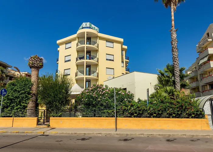 Rina Hotel