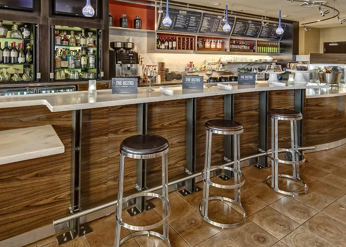 Courtyard By Marriott