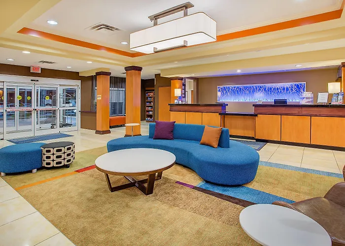 Fairfield Inn & Suites