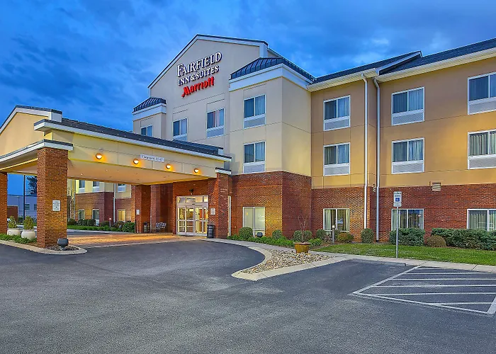 Fairfield Inn & Suites