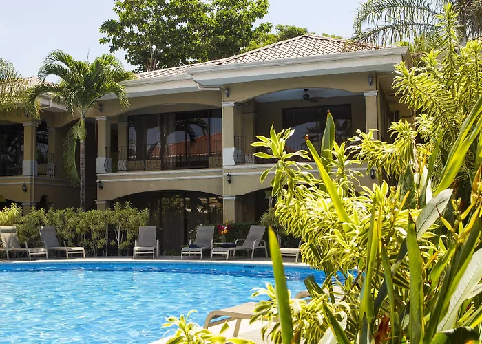 Monte Carlo Luxury Condominiums Jacó